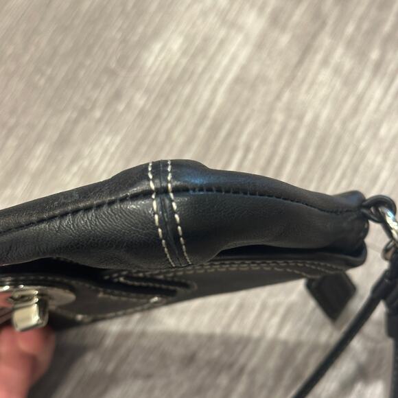 Coach Vintage Legacy Black Leather Turnlock Wristlet Wallet Bag Y2K Going Out - Picture 6 of 10